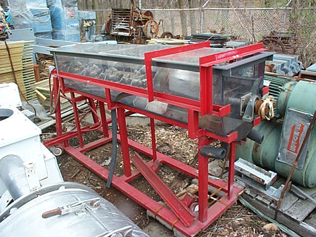 15 Cu. Ft. Working Capacity Lucite Extractor