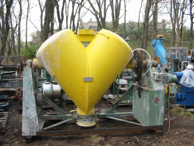 30 Cu. Ft. P/K Twin Shell Blender, Jacketed, Bar, S/S