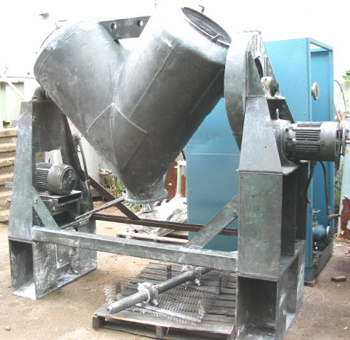 20 cu. Ft. Patterson Kelley Twin Shell Blender, C/S
