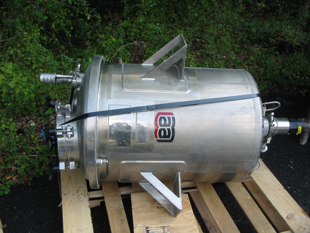 50 gal.LEE Vertical Agitated Pressure Vessel, Sanitary Stainless Steel