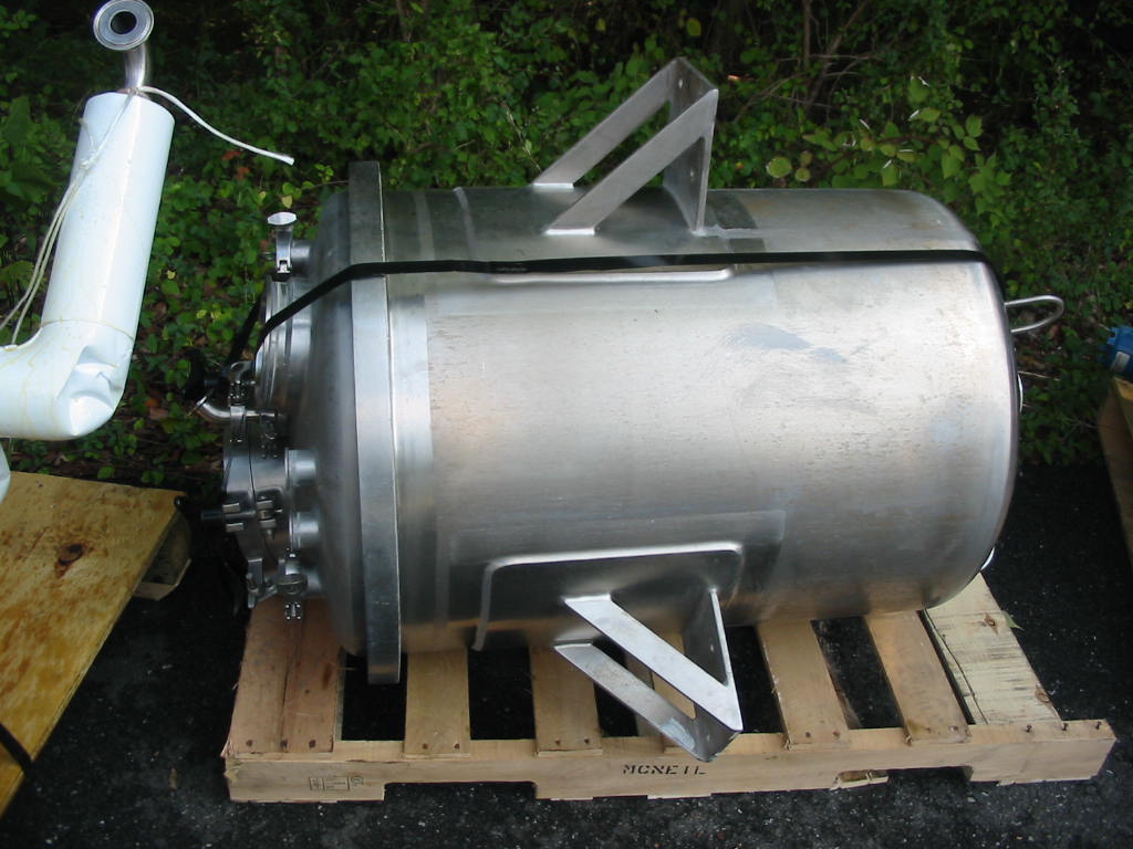 50 gal.LEE Vertical Agitated Pressure Vessel, Sanitary Stainless Steel