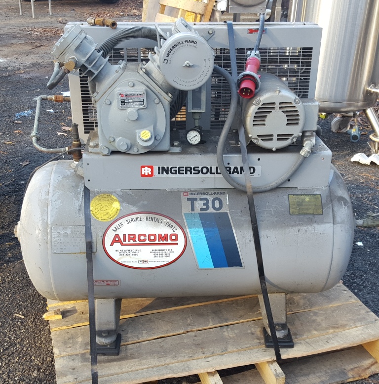5 Hp. Ingersoll Rand T-30 Tank Mounted Compressor